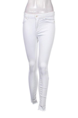 Damskie jeansy ONLY, Rozmiar S, Kolor Biały, Cena 78,99 zł, #137089543