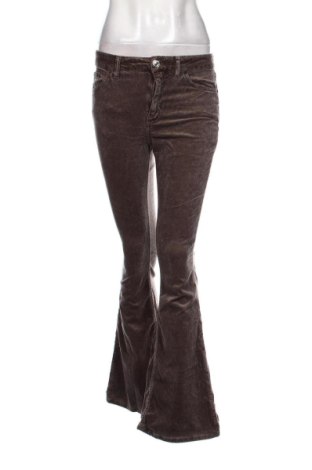 Damskie sztruksy Urban Outfitters, Rozmiar M, Kolor Brązowy, Cena 50,99 zł, #137074083