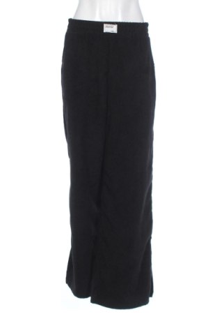 Pantaloni de velvet de femei SHEIN, Mărime L, Culoare Negru, Preț 32,00 Lei, #137122697