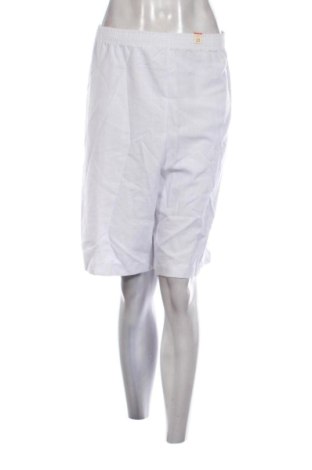 Pantaloni scurți de femei Millers, Mărime 4XL, Culoare Alb, Preț 44,99 Lei, #136981829