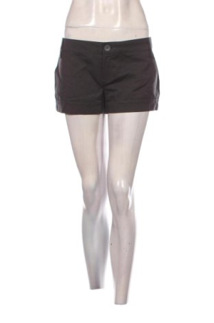 Damen Shorts ONLY, Größe XL, Farbe Schwarz, Preis 10,80 €, #136985737