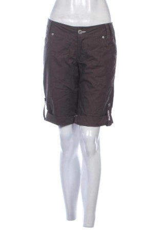 Dámske kraťasy  Bench, Veľkosť L, Farba Hnedá, Cena  36,71 €, #136996105
