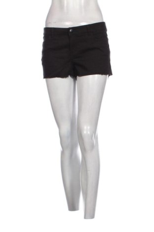 Dámské kraťasy  H&M, Velikost M, Barva Černá, Cena  226,00 Kč, #136997066