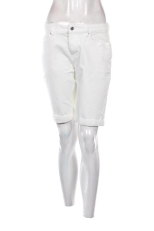 Pantaloni scurți de femei Unbranded, Mărime M, Culoare Alb, Preț 46,99 Lei, #137034614