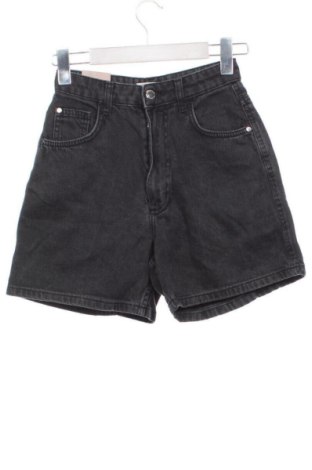 Pantaloni scurți de femei Authentic Denim, Mărime XXS, Culoare Negru, Preț 57,74 Lei, #137046358