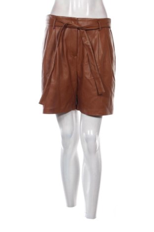 Pantaloni scurți de femei VILA, Mărime L, Culoare Maro, Preț 82,99 Lei, #137050543