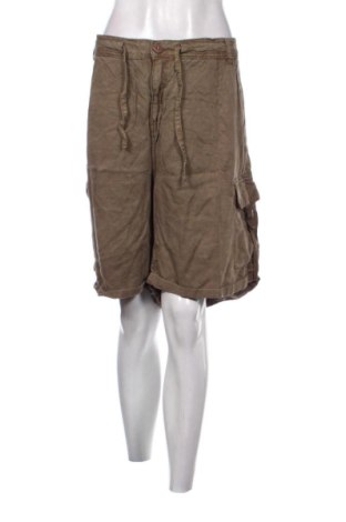 Pantaloni scurți de femei Zizzi, Mărime 3XL, Culoare Verde, Preț 52,49 Lei, #137065587