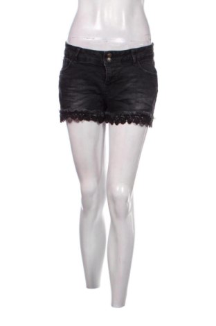 Pantaloni scurți de femei Clockhouse, Mărime L, Culoare Negru, Preț 51,99 Lei, #137076530