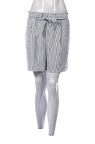 Dámske kraťasy  C&A, Veľkosť XL, Farba Viacfarebná, Cena  11,95 €, #137087509