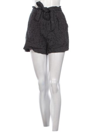 Pantaloni scurți de femei H&M, Mărime S, Culoare Multicolor, Preț 47,24 Lei, #137088913