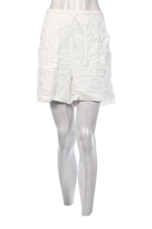 Pantaloni scurți de femei Comma,, Mărime XL, Culoare Alb, Preț 82,99 Lei, #137089587
