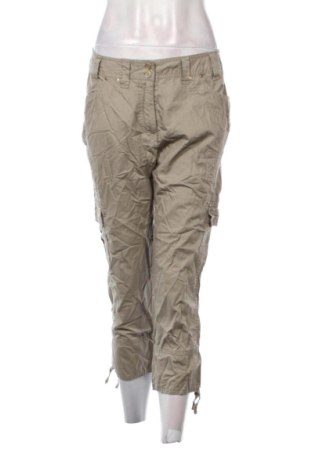 Pantaloni scurți de femei Bonita, Mărime M, Culoare Bej, Preț 56,99 Lei, #137093686
