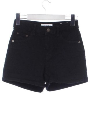 Pantaloni scurți de femei Pull&Bear, Mărime XS, Culoare Negru, Preț 57,03 Lei, #137096984