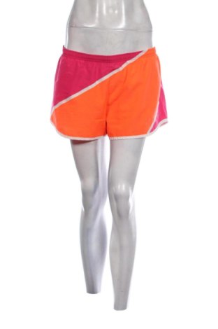 Dámske kraťasy  Nike, Veľkosť M, Farba Viacfarebná, Cena  17,95 €, #137112281