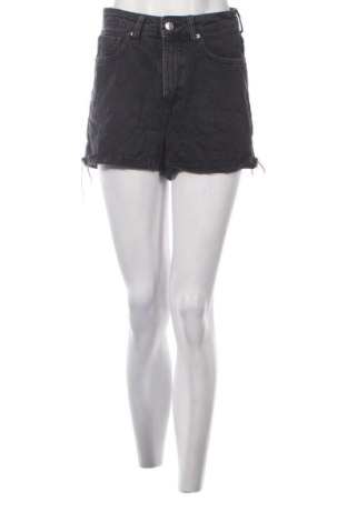Pantaloni scurți de femei H&M, Mărime S, Culoare Negru, Preț 45,99 Lei, #137119398