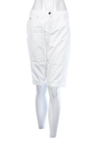 Pantaloni scurți de femei Ze-Ze, Mărime XL, Culoare Alb, Preț 52,49 Lei, #137121228