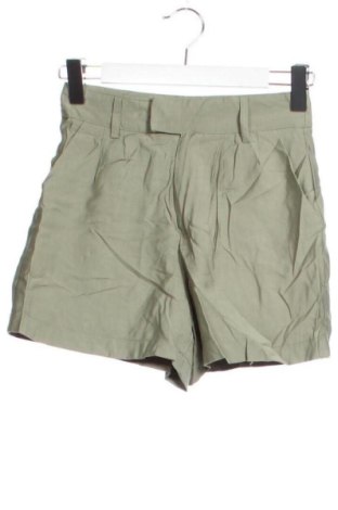 Pantaloni scurți de femei Amisu, Mărime XS, Culoare Verde, Preț 41,99 Lei, #137121714
