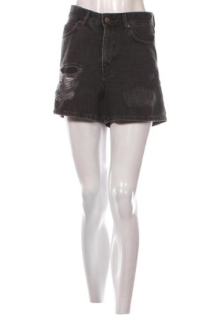Pantaloni scurți de femei Unbranded, Mărime S, Culoare Gri, Preț 47,24 Lei, #137130810