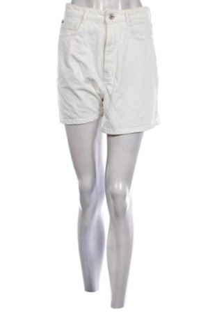 Pantaloni scurți de femei Zara, Mărime S, Culoare Ecru, Preț 62,99 Lei, #137132290