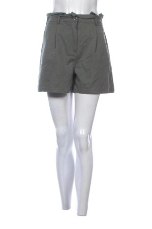 Damen Shorts Reserved, Größe S, Farbe Grün, Preis 18,48 €, #137143340