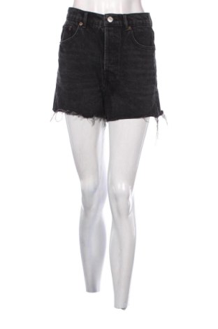 Pantaloni scurți de femei Zara, Mărime S, Culoare Negru, Preț 52,49 Lei, #137025825
