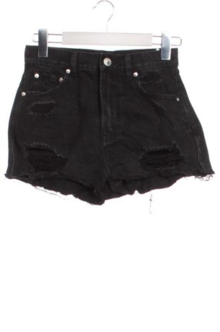 Dámské kraťasy  Pull&Bear, Velikost XXS, Barva Černá, Cena  199,00 Kč, #137050951