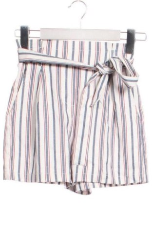 Dámske kraťasy  Bershka, Veľkosť XXS, Farba Viacfarebná, Cena  8,95 €, #137052648