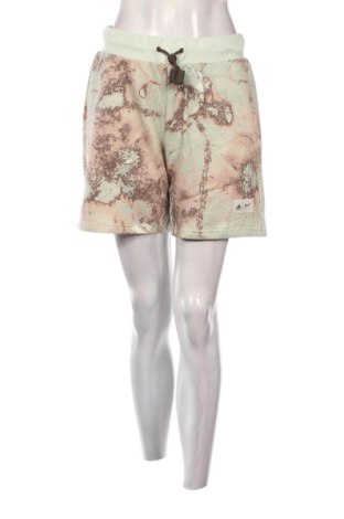 Női rövidnadrág Adidas, Méret M, Szín Sokszínű, Ár 3 546 Ft, #137056868
