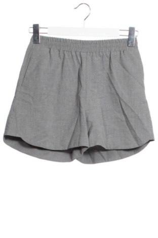 Pantaloni scurți de femei Pieces, Mărime XS, Culoare Gri, Preț 51,99 Lei, #137101384