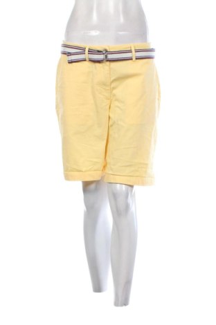Női rövidnadrág Tommy Hilfiger, Méret L, Szín Sárga, Ár 13 829 Ft, #137105743