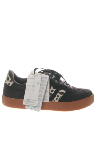 Дамски обувки Adidas, Размер 40, Цвят Кафяв, Цена 104,81 €, #137057623