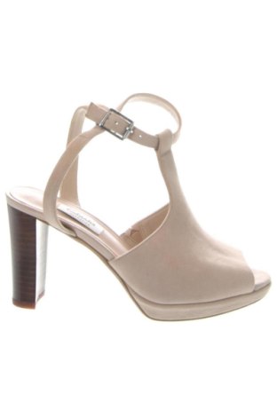 Γυναικεία παπούτσια Clarks, Μέγεθος 37, Χρώμα  Μπέζ, Τιμή 66,68 €, #137102292