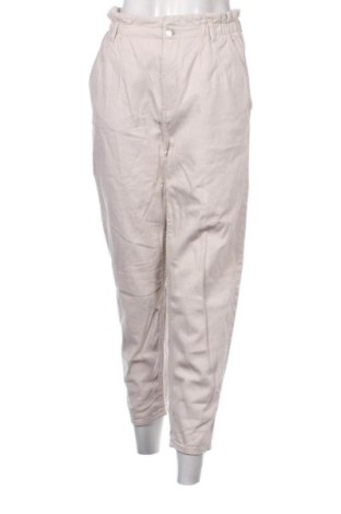 Damenhose Terranova, Größe M, Farbe Beige, Preis € 8,00, #137013398