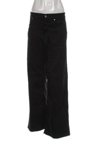 Дамски панталон ONLY, Размер XL, Цвят Черен, Цена 30,06 €, #137043536