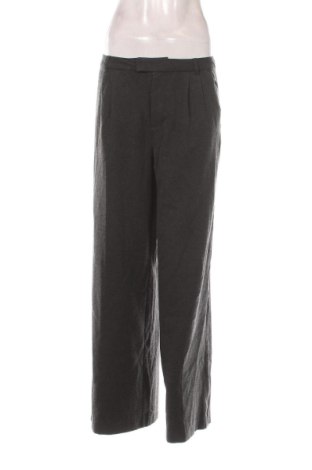 Pantaloni de femei House, Mărime M, Culoare Gri, Preț 41,99 Lei, #137061719