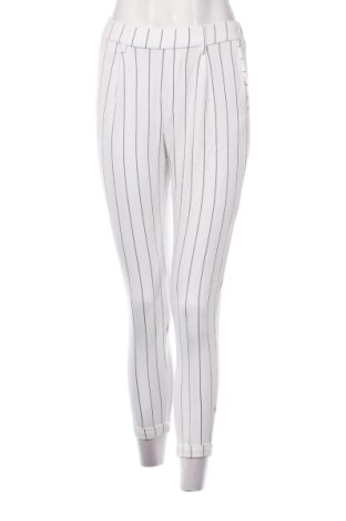 Damenhose Bershka, Größe S, Farbe Mehrfarbig, Preis 5,99 €, #137068329