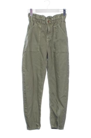 Pantaloni de femei Zara, Mărime XS, Culoare Verde, Preț 73,00 Lei, #137069656