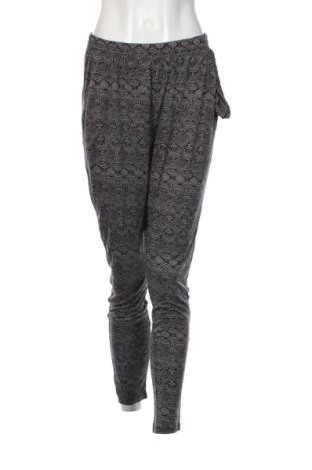 Дамски панталон H&M, Размер L, Цвят Многоцветен, Цена 18,00 €, #137102480