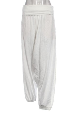 Pantaloni de femei Oysho, Mărime S, Culoare Alb, Preț 110,23 Lei, #137107713