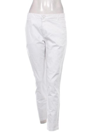 Pantaloni de femei United Colors Of Benetton, Mărime XL, Culoare Alb, Preț 96,99 Lei, #137118302