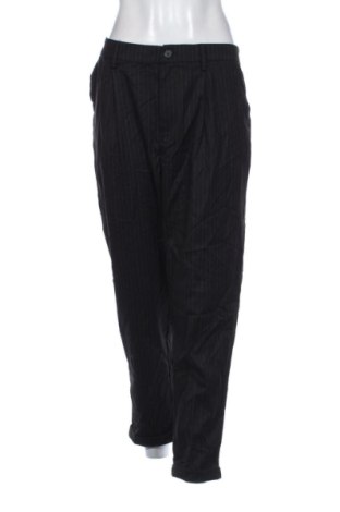 Pantaloni de femei Clockhouse, Mărime L, Culoare Multicolor, Preț 63,99 Lei, #137126797