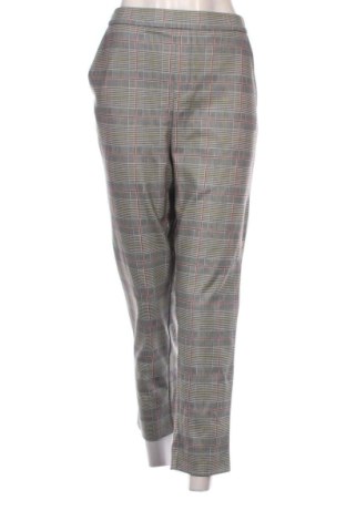 Pantaloni de femei United Colors Of Benetton, Mărime L, Culoare Multicolor, Preț 62,99 Lei, #137132834