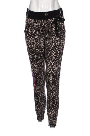 Damenhose Desigual, Größe M, Farbe Mehrfarbig, Preis 41,08 €, #137001824