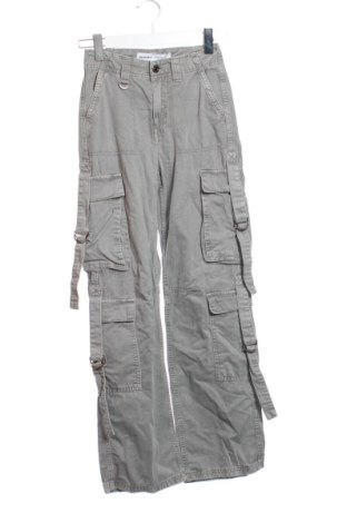 Női nadrág Bershka, Méret XXS, Szín Szürke, Ár 7 904 Ft, #136991251
