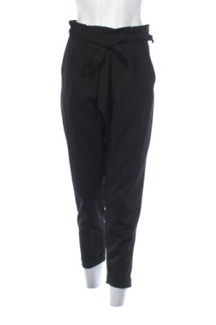Pantaloni de femei Pull&Bear, Mărime L, Culoare Negru, Preț 50,99 Lei, #137004104