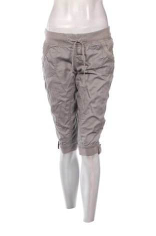 Damenhose Clockhouse, Größe L, Farbe Grau, Preis € 15,00, #137009302