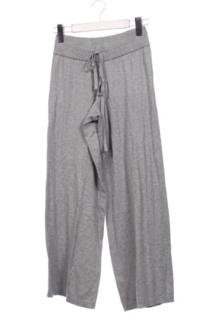Dámské kalhoty  Gina Tricot, Velikost XS, Barva Šedá, Cena  267,00 Kč, #137025845