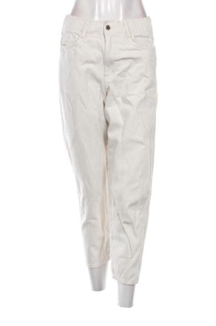 Pantaloni de femei H&M, Mărime S, Culoare Ecru, Preț 96,16 Lei, #137044438