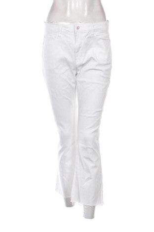 Дамски панталон Guess, Размер M, Цвят Бял, Цена 103,95 €, #137072584
