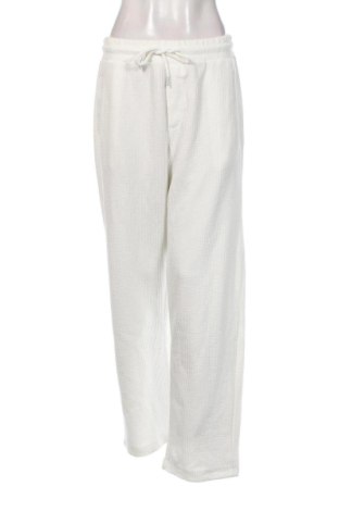 Dámské kalhoty  Bershka, Velikost M, Barva Bílá, Cena  599,00 Kč, #137087366